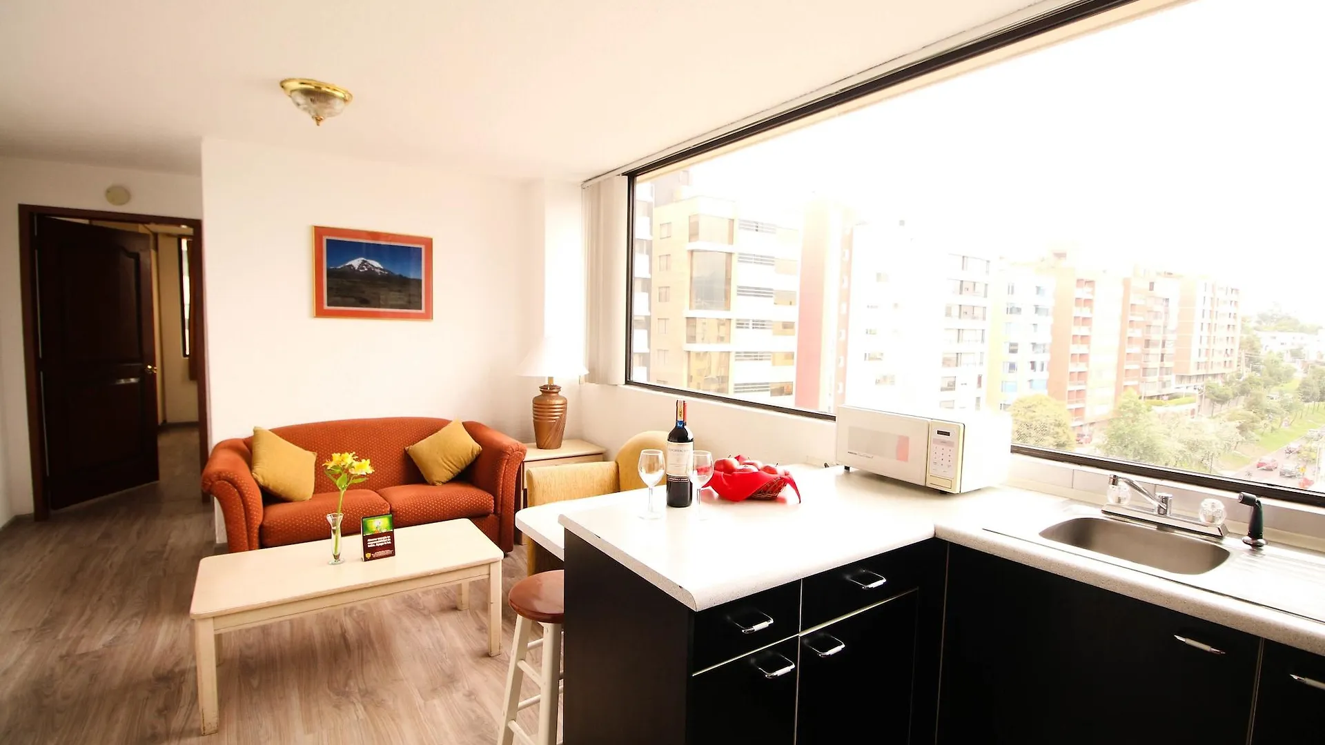 Stanford Suites Hotel Quito