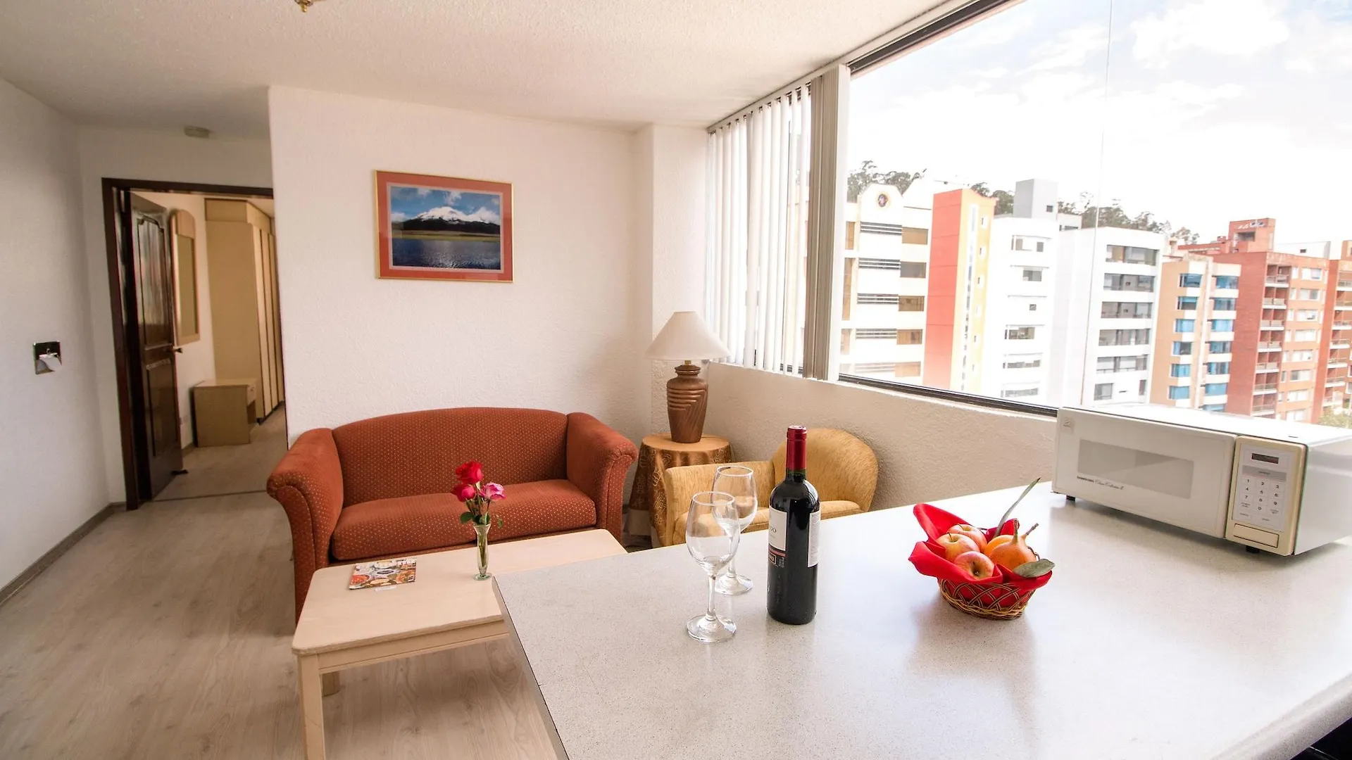 Stanford Suites Hotel Quito 3*,  Ekvádor