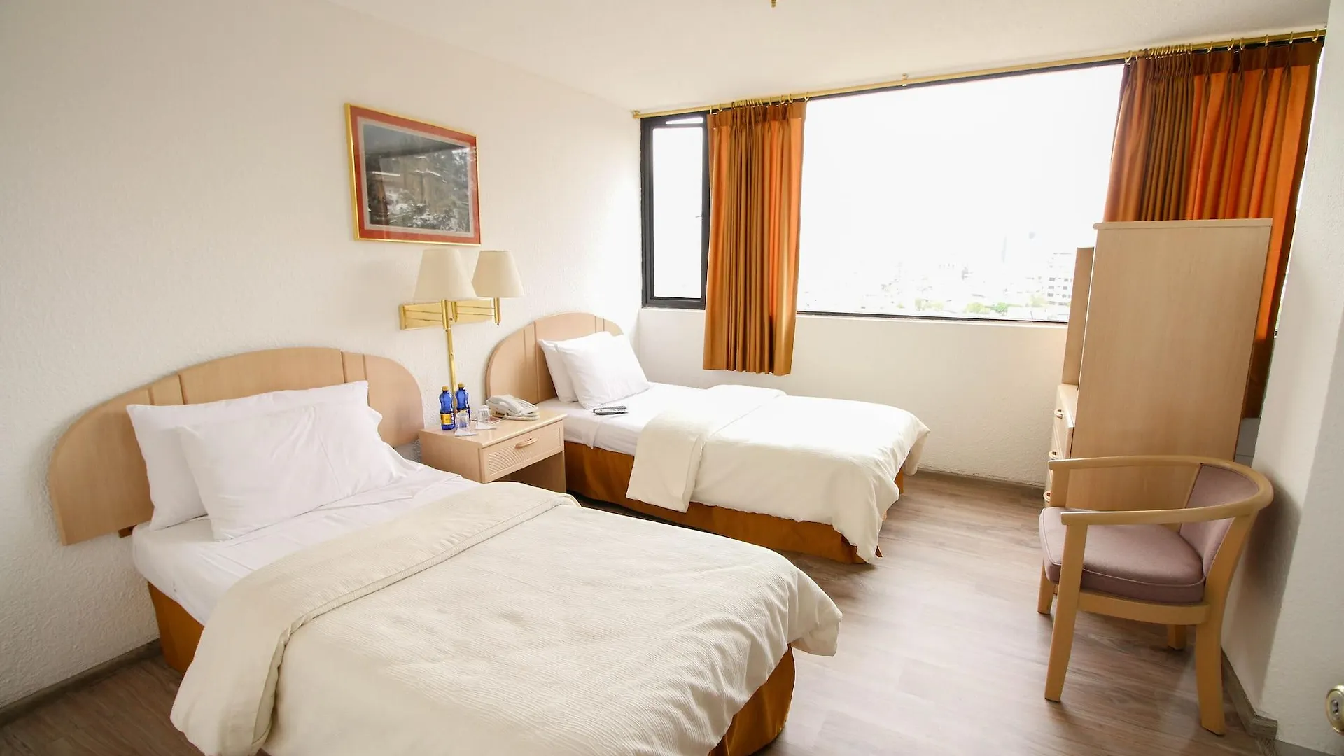 ***  Stanford Suites Hotel Quito Ekvádor