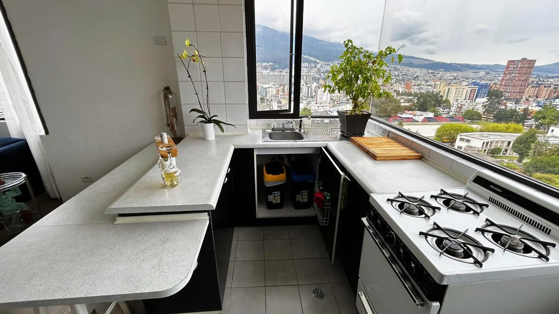 Stanford Suites Hotel Quito
