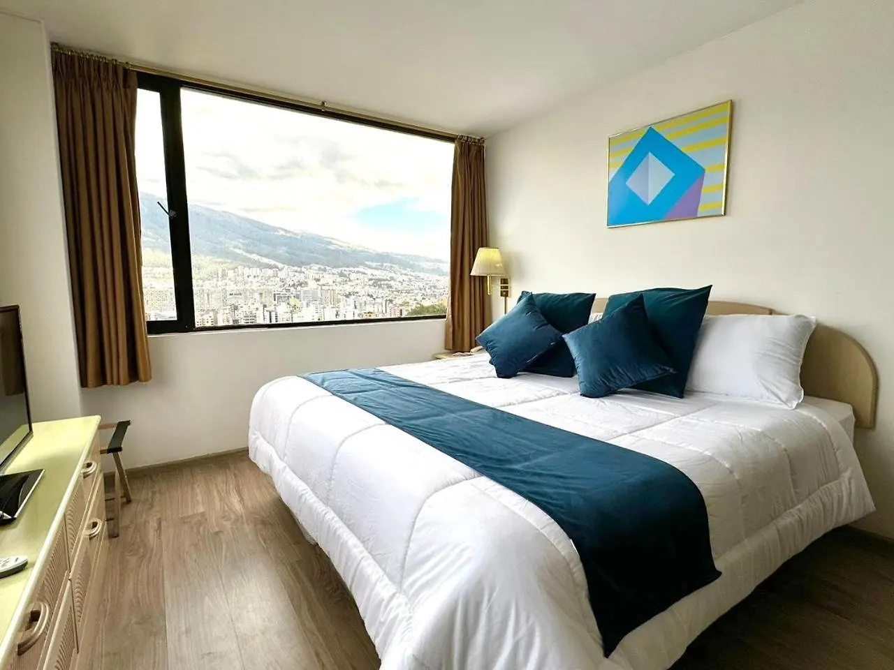 Stanford Suites Hotel Quito