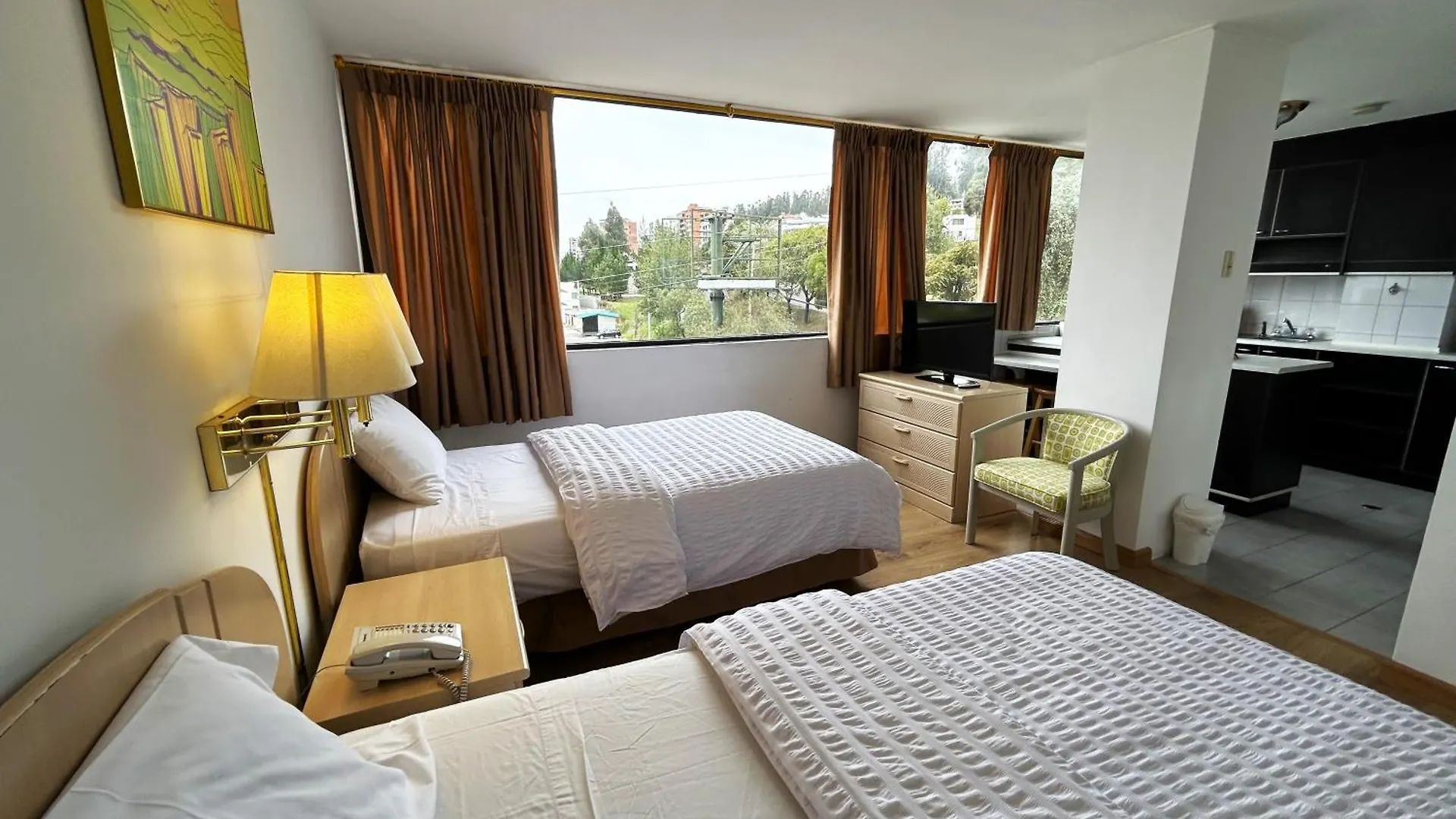 Stanford Suites Hotel Quito