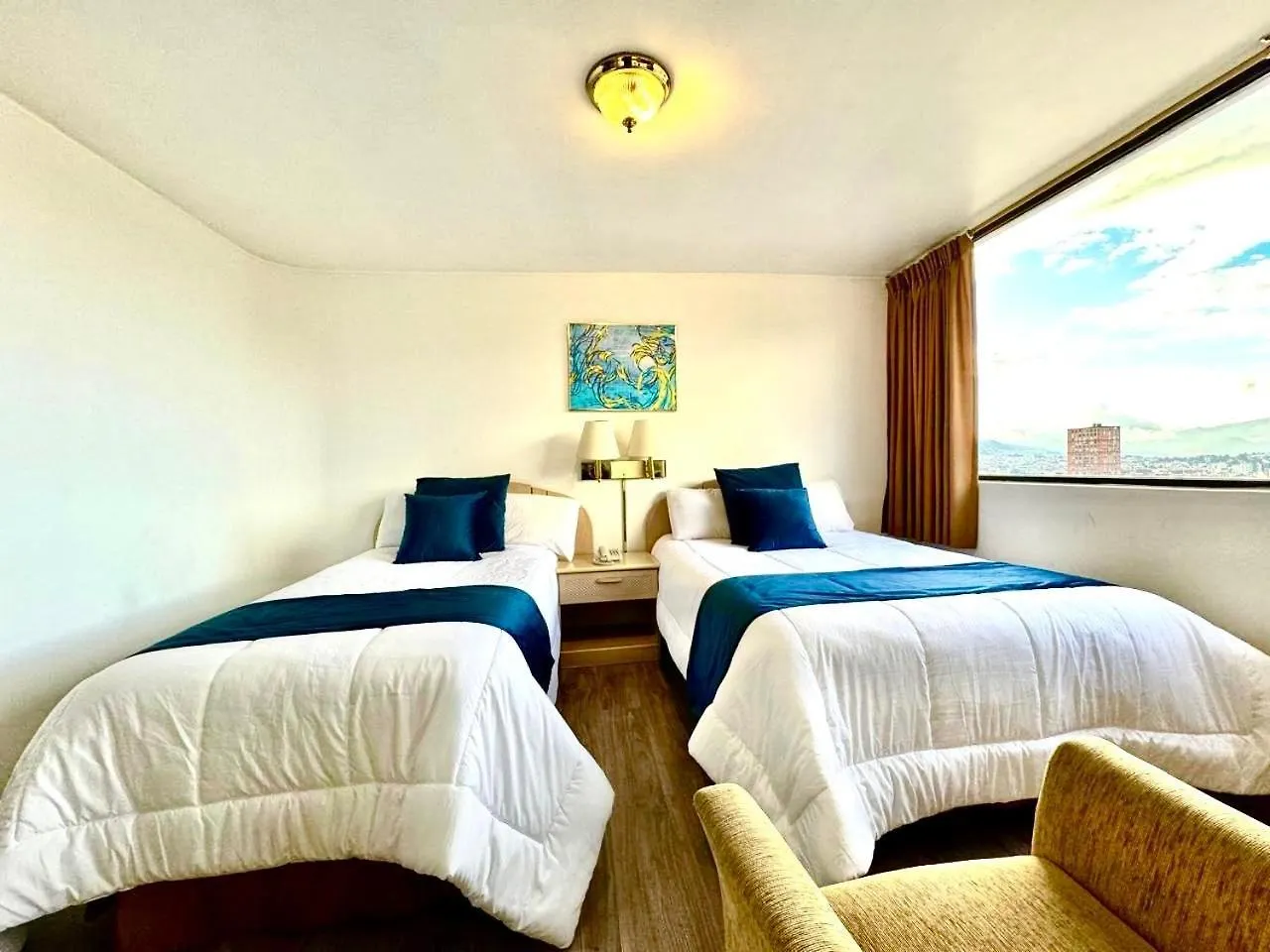 ***  Stanford Suites Hotel Quito Ecuador